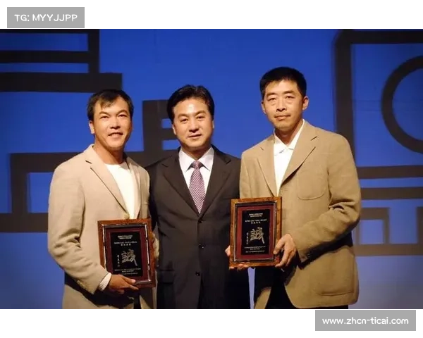 特写：早期中国球员张连伟、程军参与国际大赛