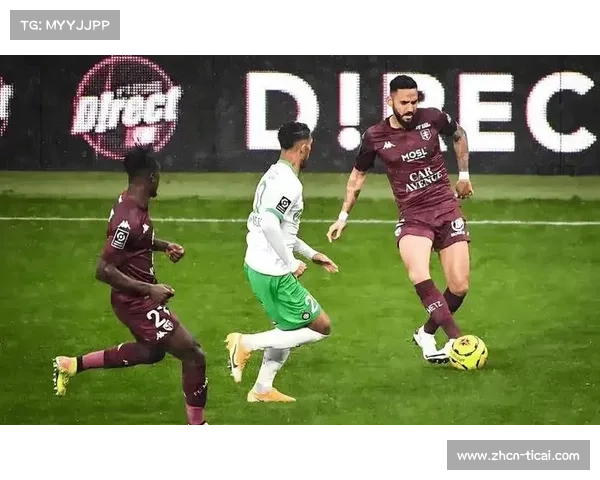 尼斯2-2布雷斯特，法甲中游球队闷平收场